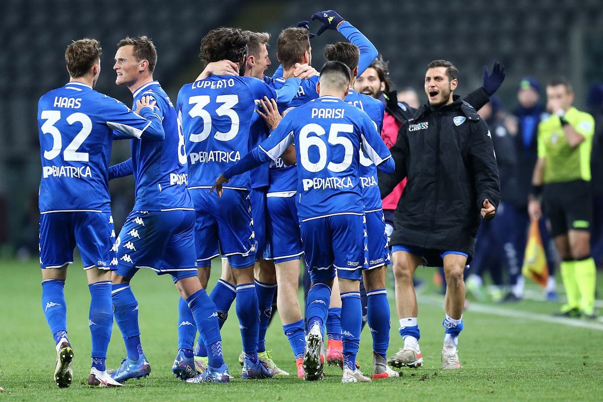 越与不断突 越与不断突