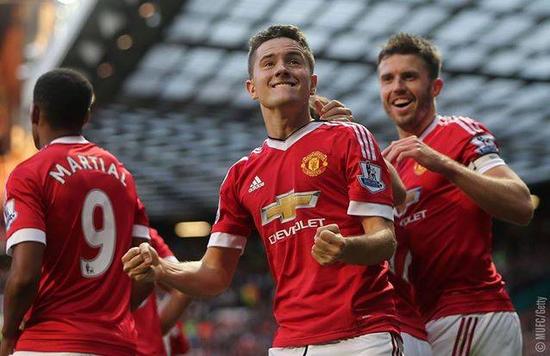 的滑板选手 的滑板选手