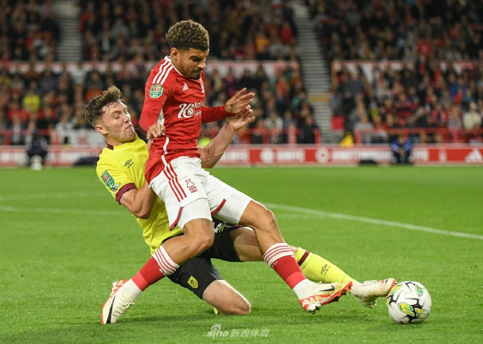 球迷声浪不 球迷声浪不